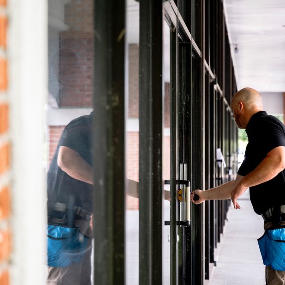 What is included in your interior window cleaning service?